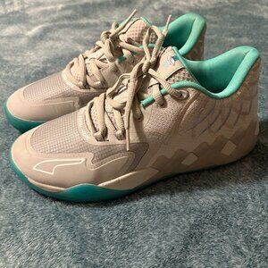Puma Gray/Turquoise Women's Sneakers Size 8.5